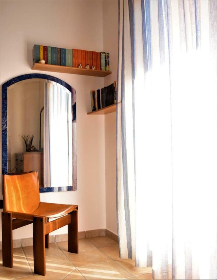 La Casa Del Viaggiatore Codrongianos Екстер'єр фото