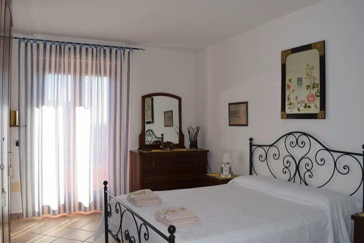 La Casa Del Viaggiatore Codrongianos Екстер'єр фото